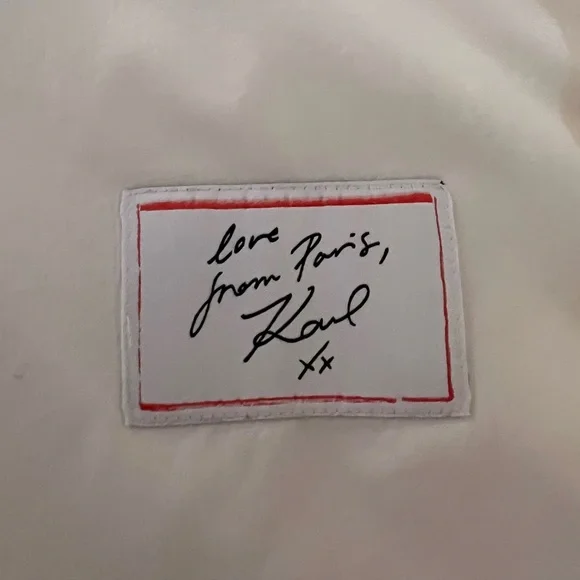 White Graphic Woman’s Blouse - Picture 4 of 5